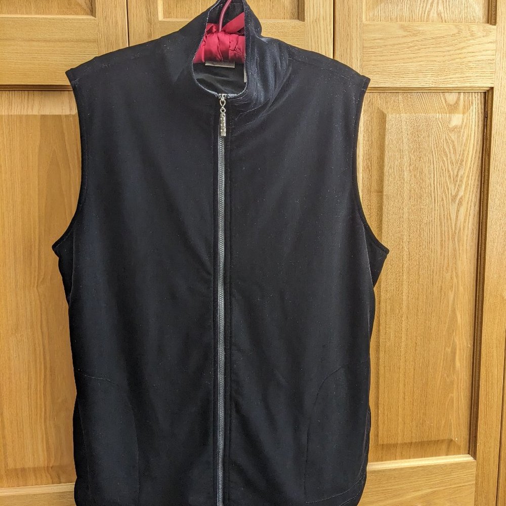 Chico’s Women’s Black Velour Vest Sz 2  (L/12)